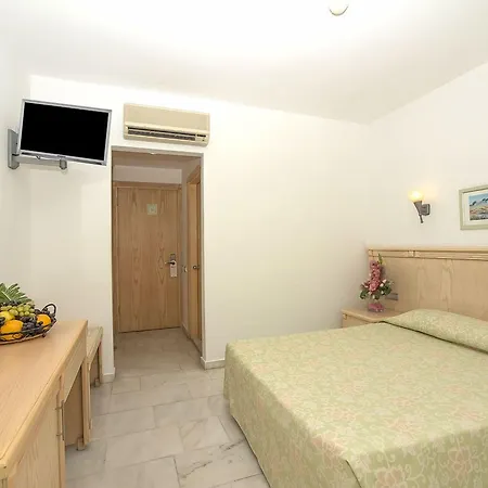 Sinatra Otel 4*